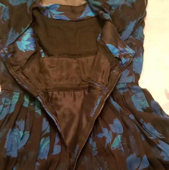I.Magnin & co Blue Flower Chiffon Dress. - Picture 3 of 8